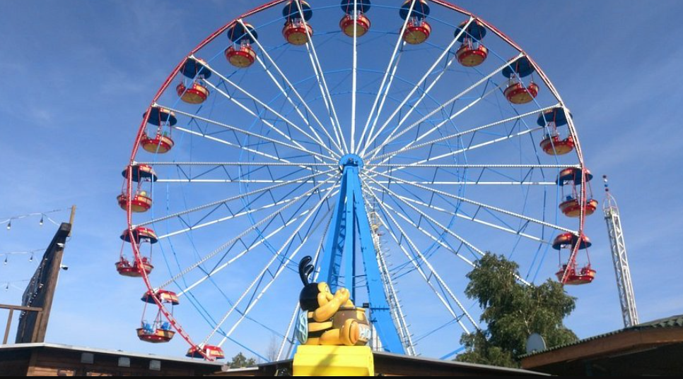 Lunapark Sowiński, Poland